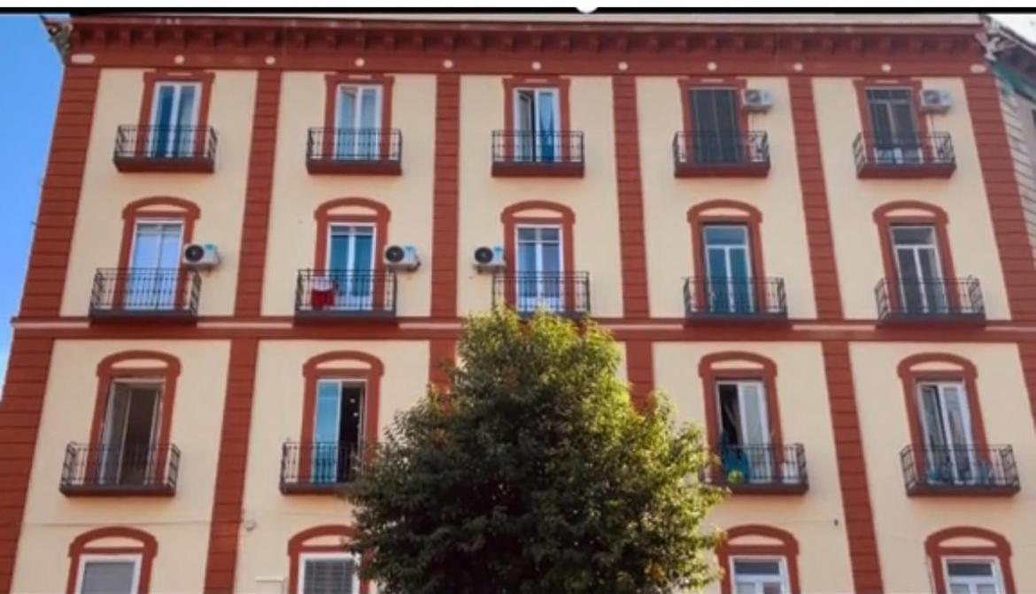 Nerisa Home Napoli Esterno foto