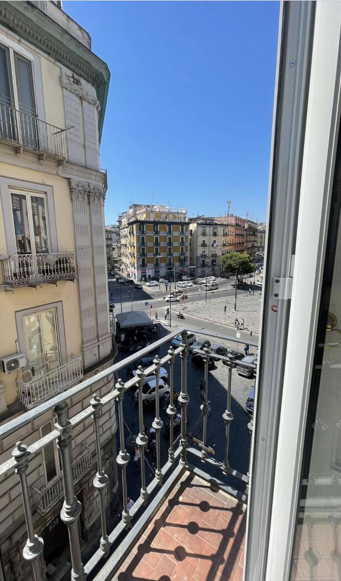 Nerisa Home Napoli Esterno foto
